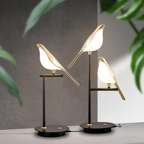 Chirpy Bird Silhouette Lamp