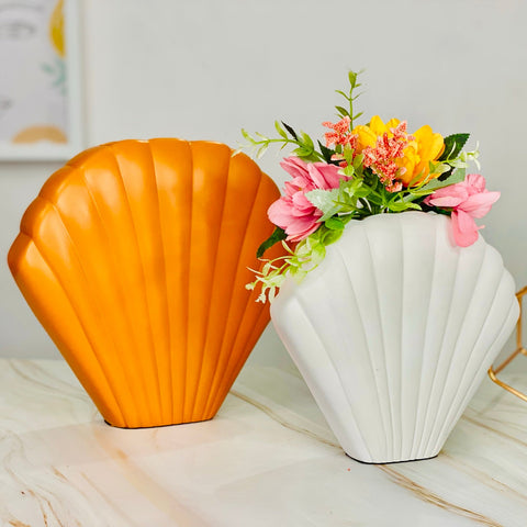 MODERN SWISH SHELL VASE SET