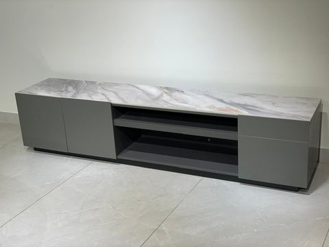 Ready to Ship TV Runner 5