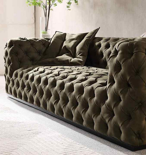 Elegant & Fabulous Upholstered Sofas 38