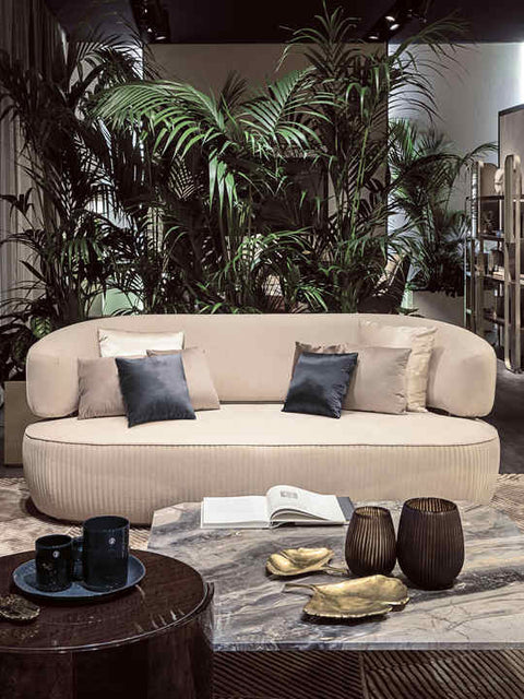 Elegant & Fabulous Upholstered Sofas 5