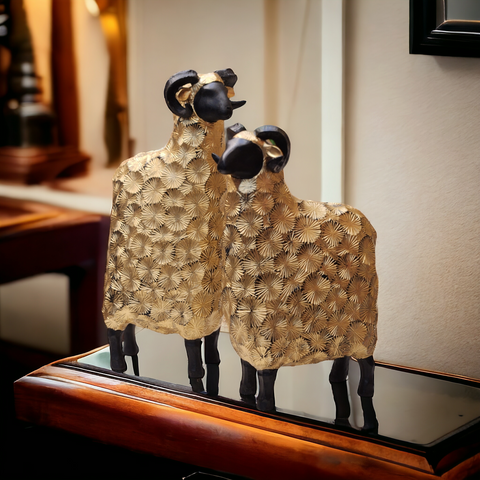 LUXE HORNED DUO