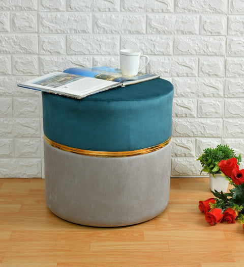 GEMINATED TONAL VELVETY RING POUF