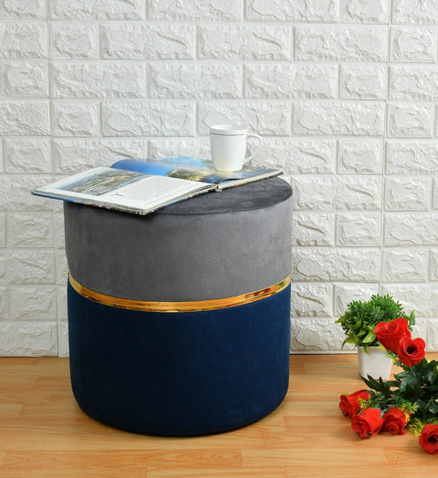 GEMINATED TONAL VELVETY RING POUF