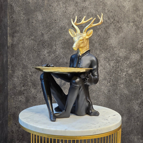 MAJESTIC BUTLER DEER SITTING